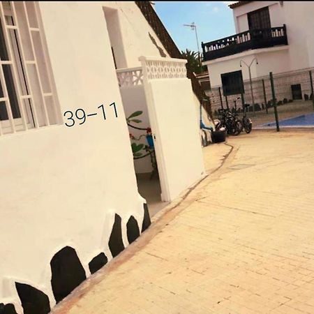 Vakantiehuis * Holiday Home * Casa De Vacaciones * Urb. Chayofita Costa Del Silencio Exterior photo